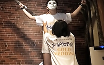 痴女2人に長時間ノンストップでくすぐりされM男悶絶大ピンチ！