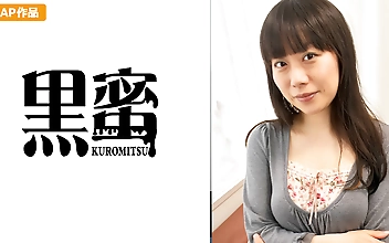 黒蜜 野崎えりか（33）