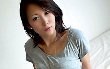 イクイク素人OLサユミ26歳