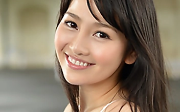 衝撃少女 梨紗