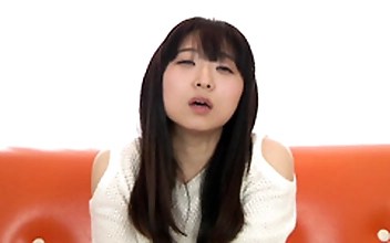 咲希さんのカメラに向かって淫語フェチ映像