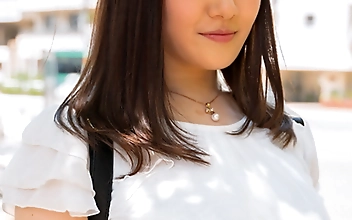 癒しのKカップ 新婚なのに旦那には月2回しか種付けしてもらえない