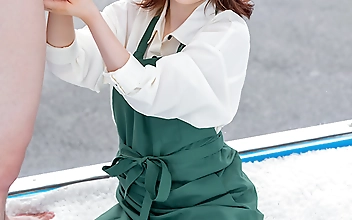 マジックミラー号 バイトのシフトを減らされたボンビーJD【花屋・はるな（20）】救済企画！何度も射精させるほど高額給付金GET！連続射精チャレンジ！発射を促す為にキツキツ桃色おま○こに挿入も！？