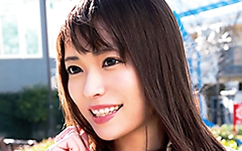 ともかさん 30歳 Gカップ奥さま 【セレブ奥さま】