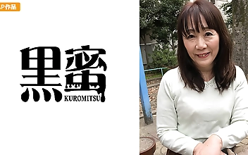 杉山ちづる 59歳 中出し熟女