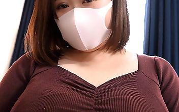 新宿交縁女子 File NO.9 さとみ（爆乳Jカップ）