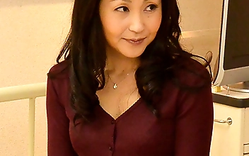 美麗熟女 美里さん（35歳）